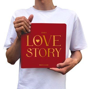 Універсальний фотоальбом "Наша love story" з чорними сторінками